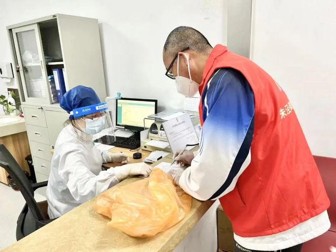 广州24小时高价回收医保(24小时高价回收医保医保套出)